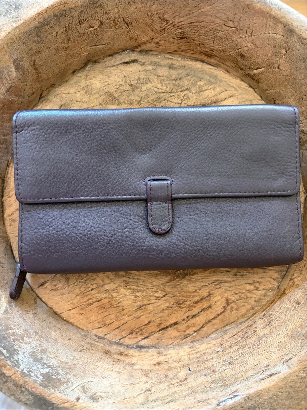 Wilson’s Leather Zip Around Fold Open Multi Compartment Wallet Clutch Deep Plum